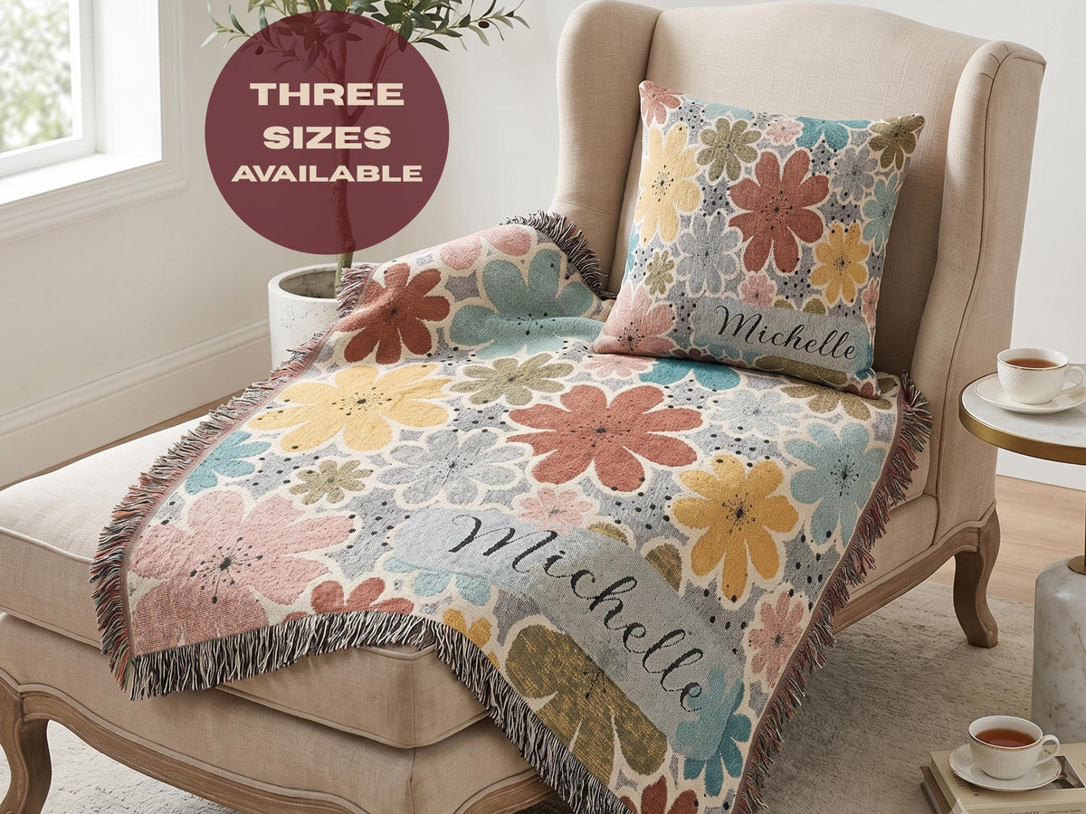 Personalized Name Blanket Custom Woven Throw With Colorful Fringe Edges Perfect College Dorm Room Essential Teen Bedroom Styling Retro Floral Daisy Pattern Cotton Textile Soft Comfortable Bedding Beautiful Birthday Present Housewarming