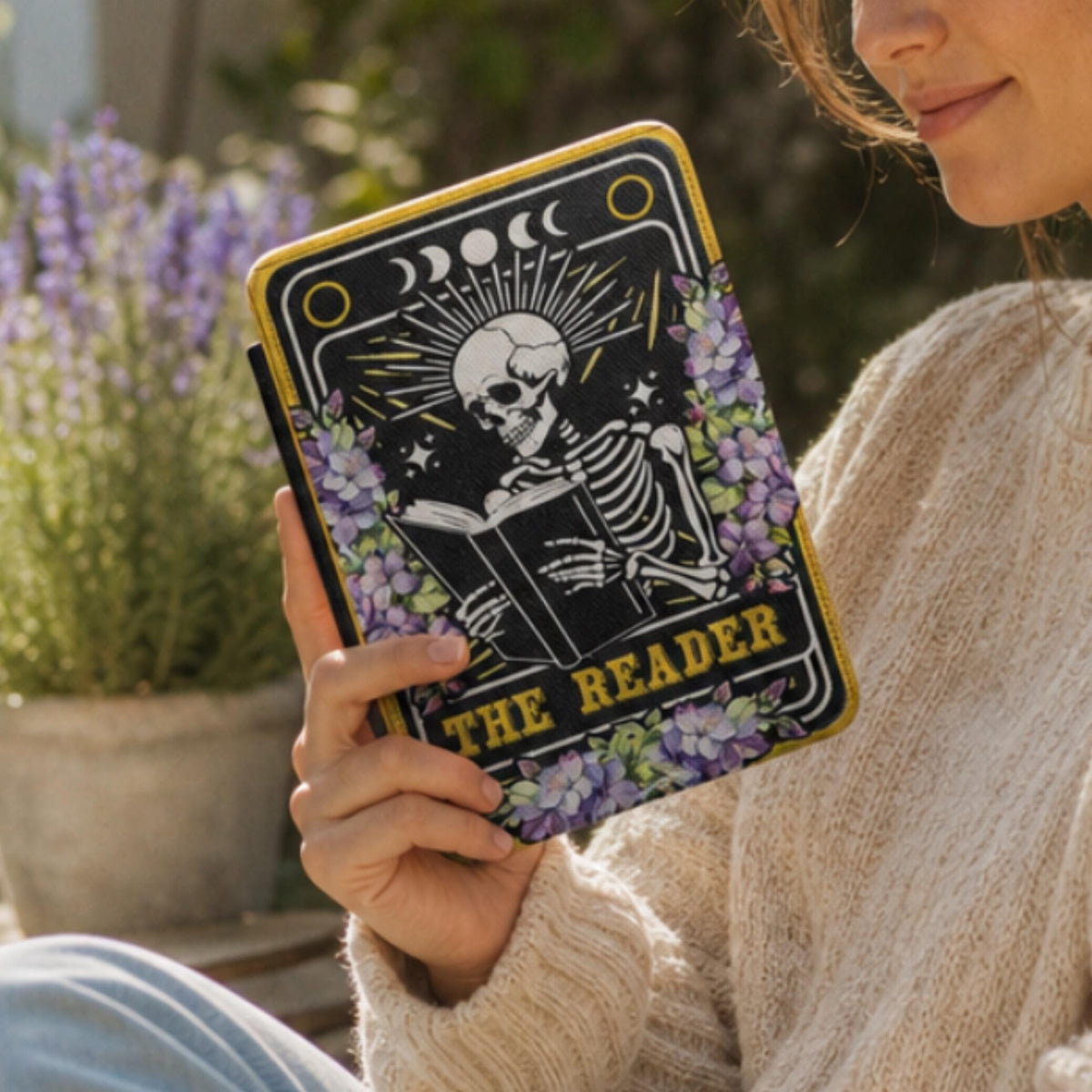 Gothic Kindle Case – Handcrafted Skeleton Reader Paperwhite